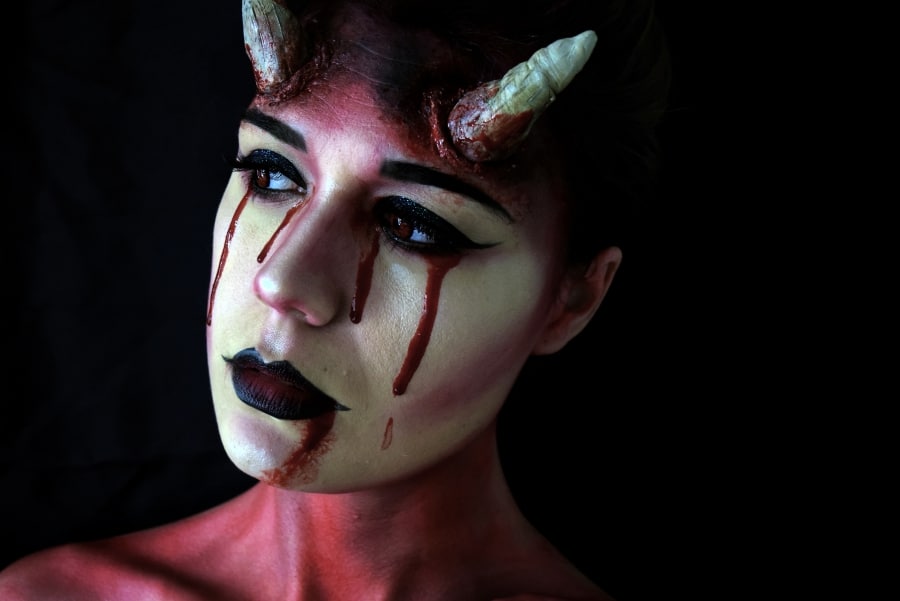 maquillage demon halloween tutoriel