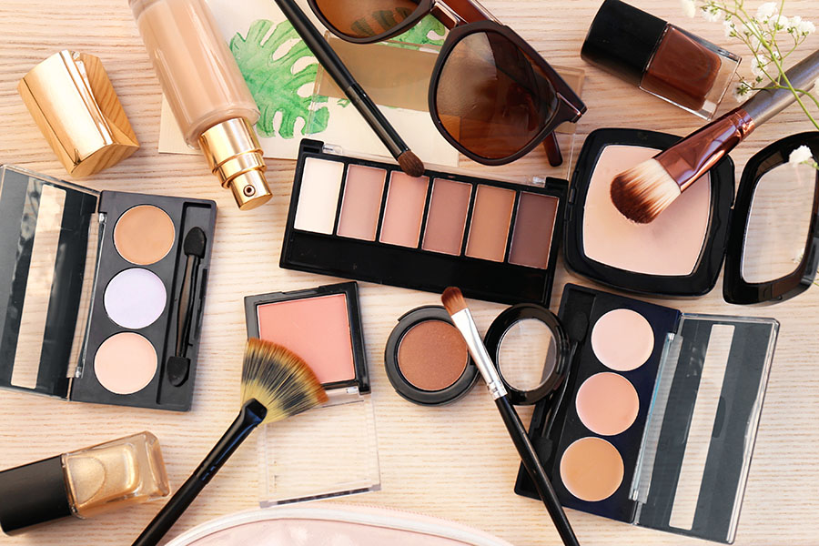 conseil achat maquillage compulsif shopping surconsommation